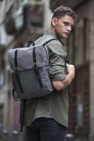 FLAP-TOP CANVAS BACKPACK